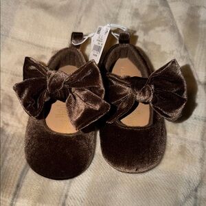 Old Navy Kids Brown Velvet Dress Shoes